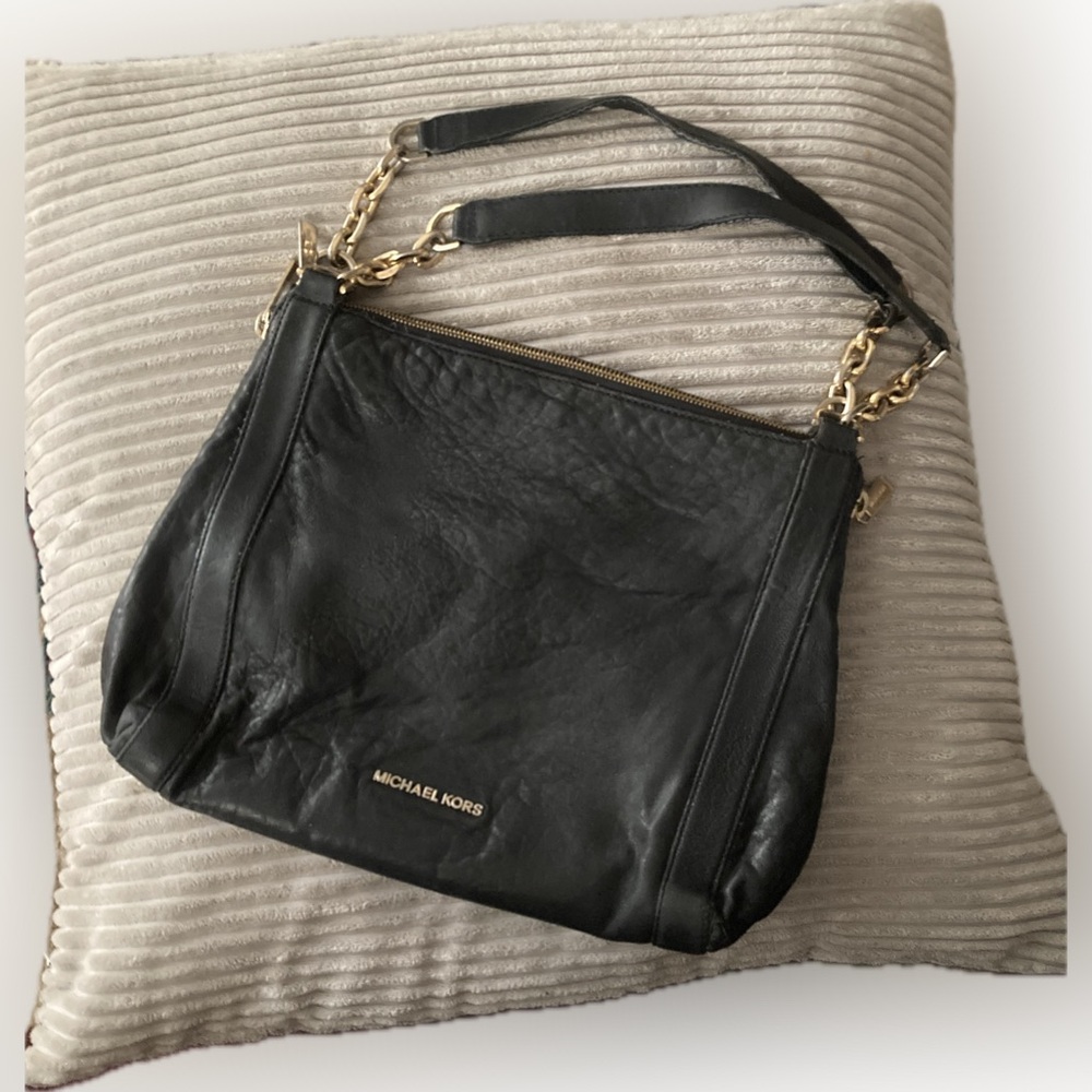Michael Kors black leather shoulder bag.